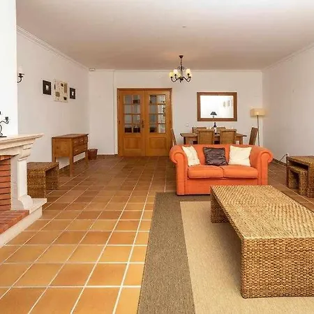 아파트 T2 Muito Espacoso Na Praia Del Rey Obidos Piscina Comum 프라이아델레이