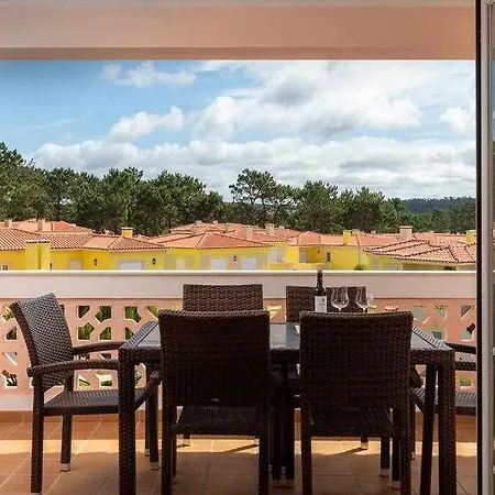 T2 Muito Espacoso Na Praia Del Rey Obidos Piscina Comum 아파트