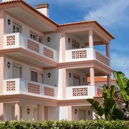 아파트 T2 Muito Espacoso Na Praia Del Rey Obidos Piscina Comum *